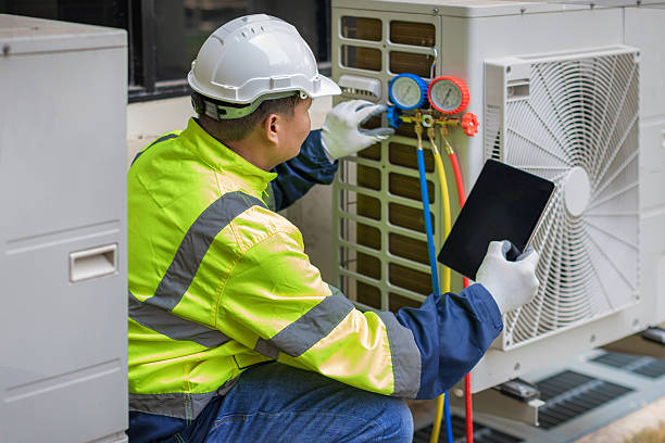 Professional Heat Pump Repair technician working in Polkville, NC